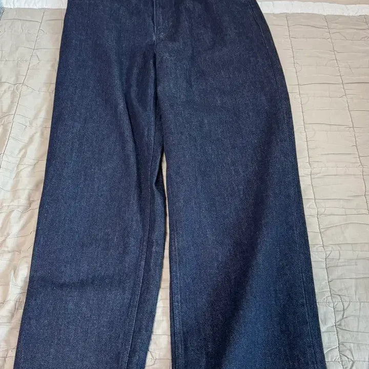 [BUNJANG] Uniqlo Wide Straight Jeans Blue / 유니클로 와이드스트레이트진 (32)