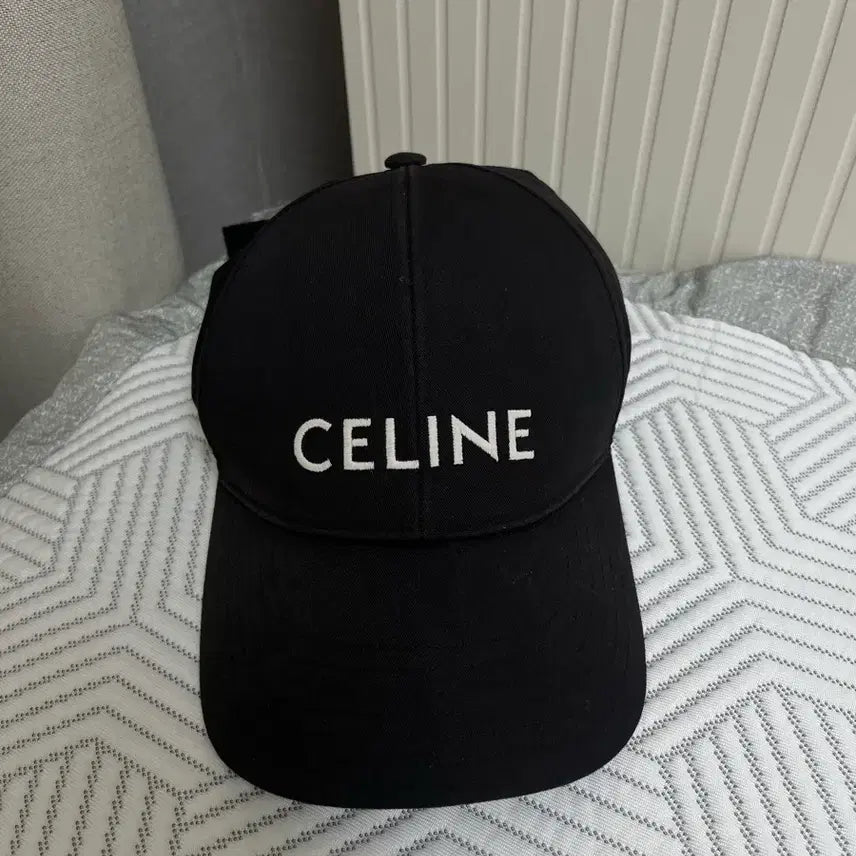[BUNJANG] Celine Hat / 셀린느 모자