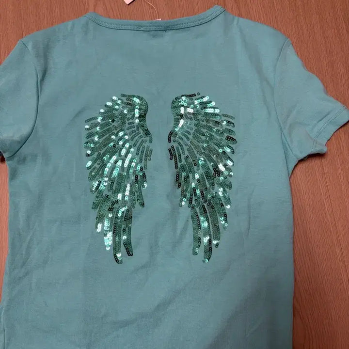 [BUNJANG] Subdued Mint Angel T-Shirt Size S / 섭듀드 민트 엔젤 티 s