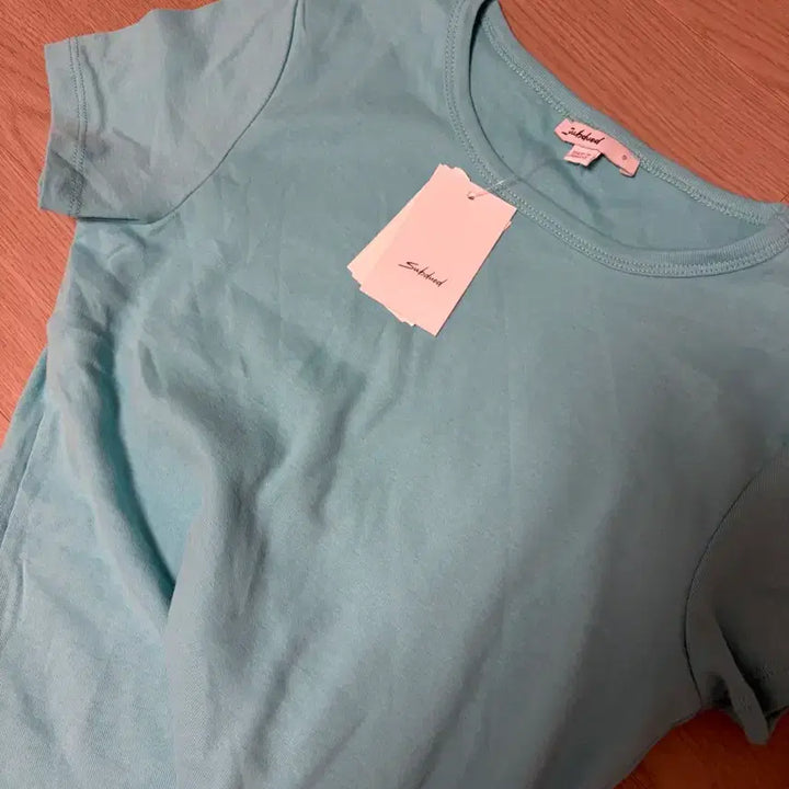 [BUNJANG] Subdued Mint Angel T-Shirt Size S / 섭듀드 민트 엔젤 티 s