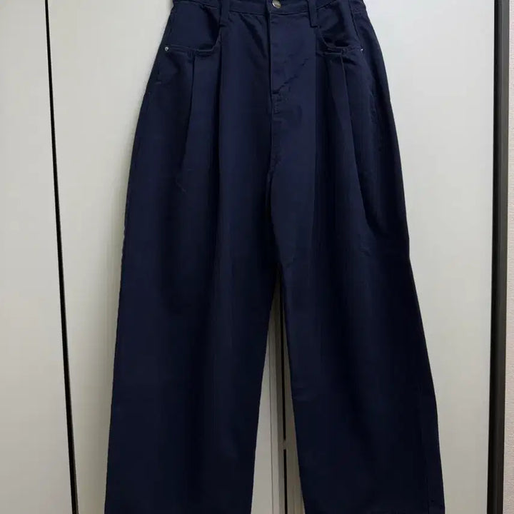 [BUNJANG] Slowmood Wide Pintuck Denim Pants Navy (Short Version, Size S) / 슬로우무드 와이드 핀턱 데님 팬츠 네이비 s (숏버전)