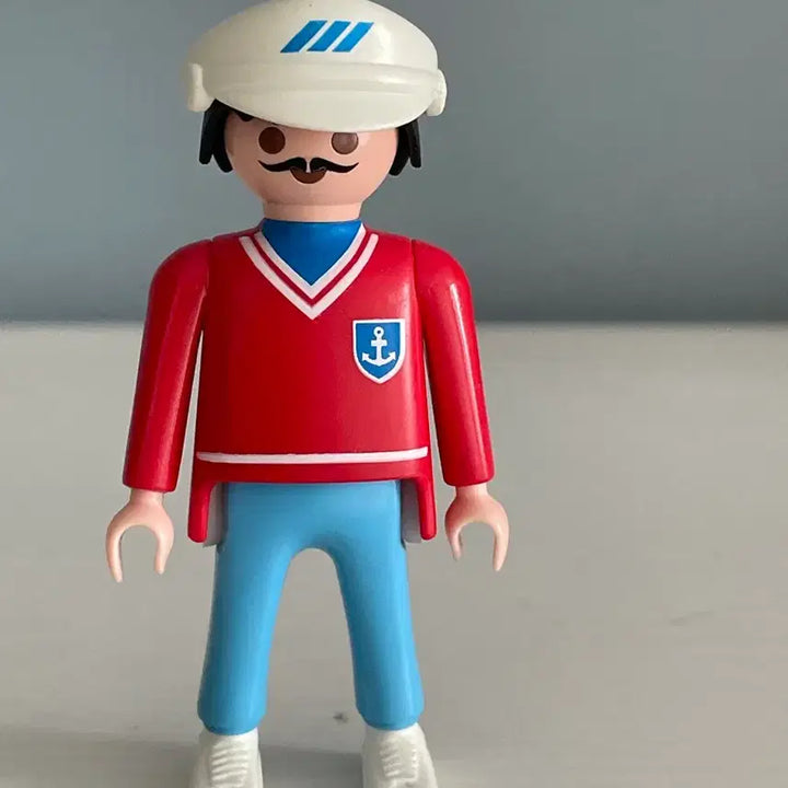 [BUNJANG] Playmobil Gentleman with Mustache in Marine Look (Used) / 중고 플레이모빌 콧수염 마린룩 아저씨