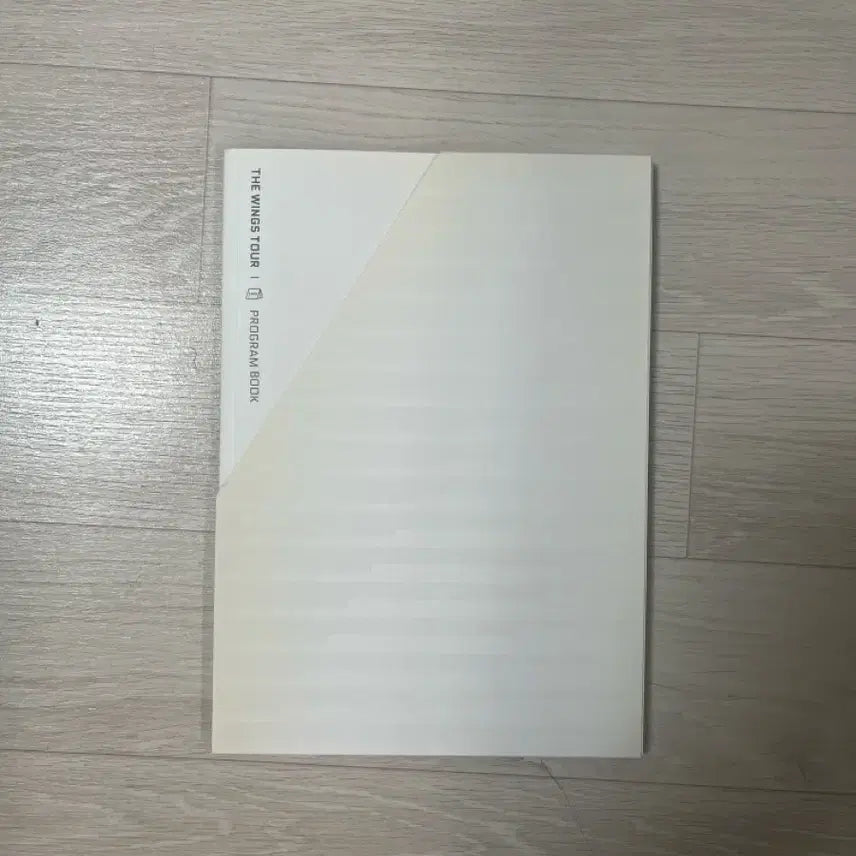 [BUNJANG] BTS Wings Tour Program Book / bts 방탄소년단 윙즈투어 윙즈콘 프로그램북
