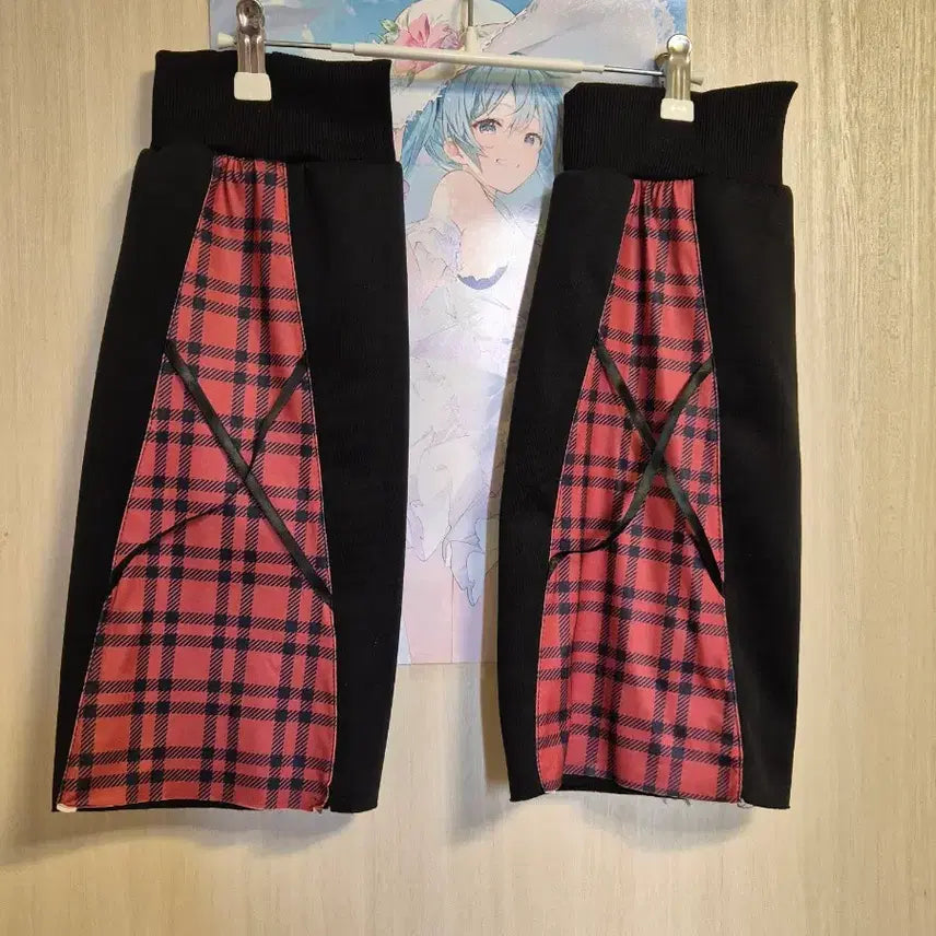 [BUNJANG] Red Check Frill Subculture Hoodie Zip-Up with Leg Warmers / 세일 5.0) 레드 체크 프릴 서브컬쳐 후드 집업 팝니당