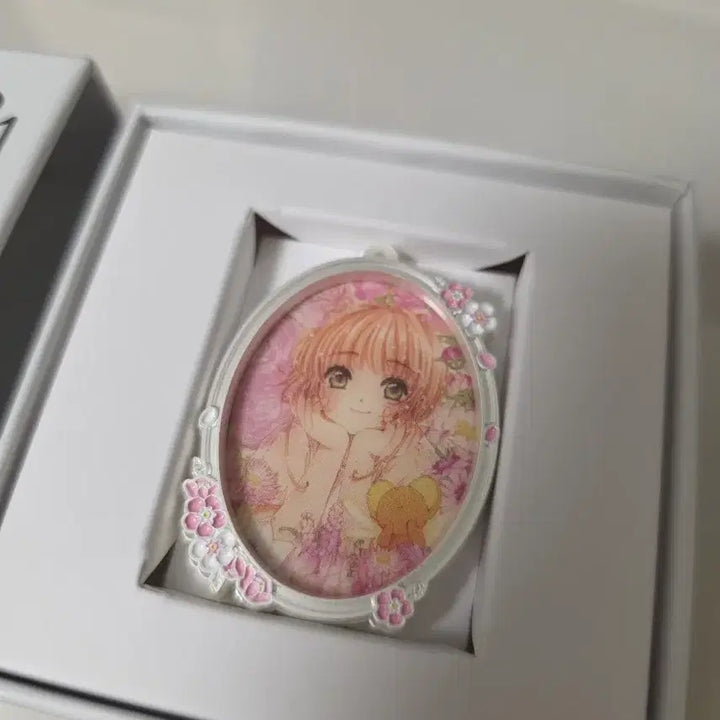 [BUNJANG] CLAMP Exhibition Melon Pendant Limited Edition Set with Special Admission Benefits / 클램프전 멜론 펜던트 + 입장특전 세트