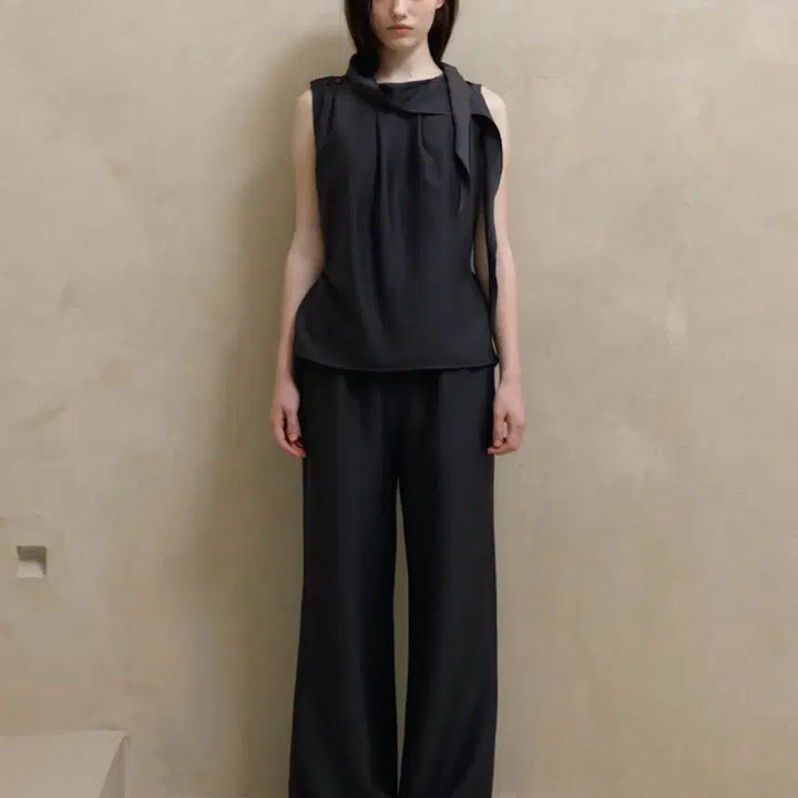 [BUNJANG] KERRIERE Summer Wool Banding Pants Charcoal / 케리에르 썸머울 밴딩팬츠