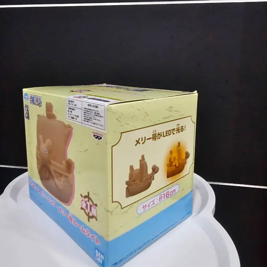 [BUNJANG] One Piece Going Merry Room Light Figure (Sealed) / 원피스 고잉메리호 룸라이트 피규어 (미개봉)