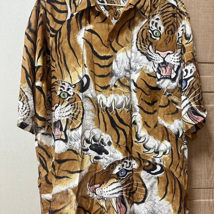 [SOLD OUT] 와코마리아 셔츠