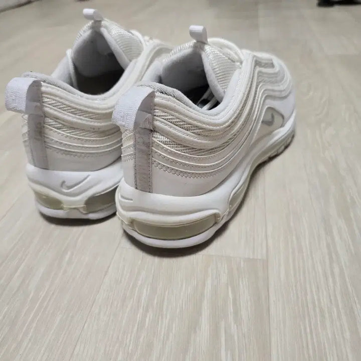 [SOLD OUT] 나이키 에어맥스 97 화이트 실버