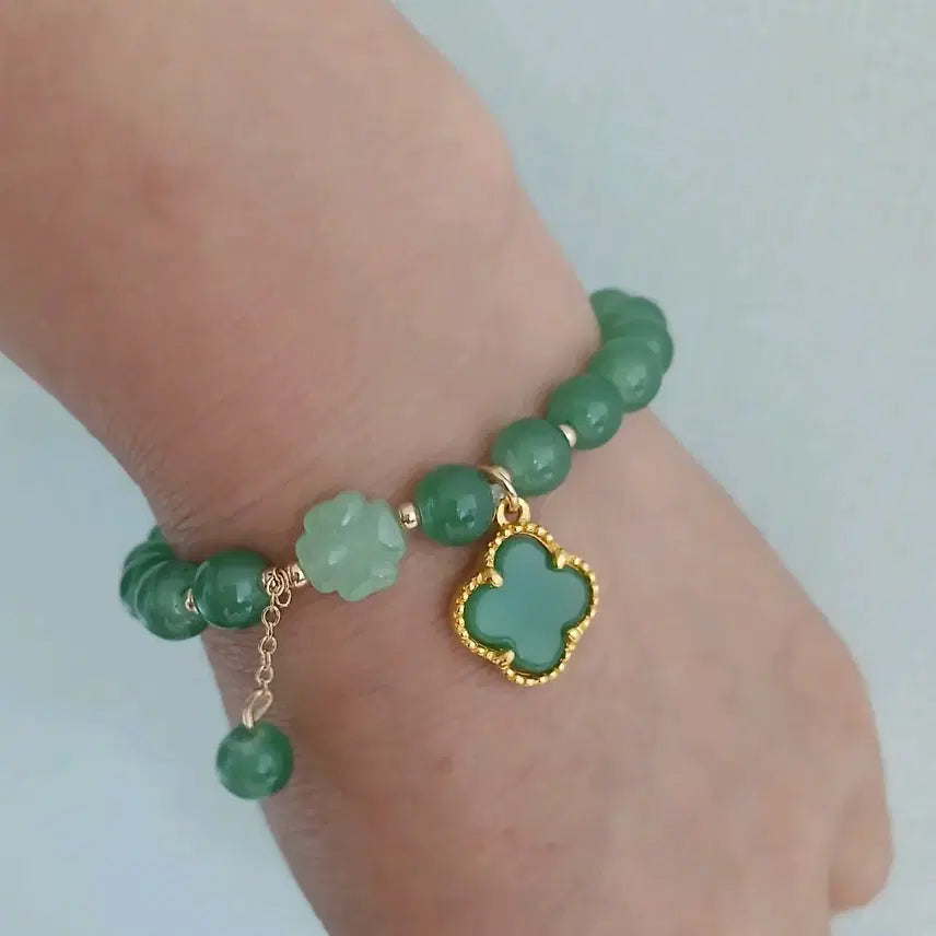 [BUNJANG] Green Clover Gemstone Bracelet (New) / 초록 클로버 원석 팔찌 (새제품)