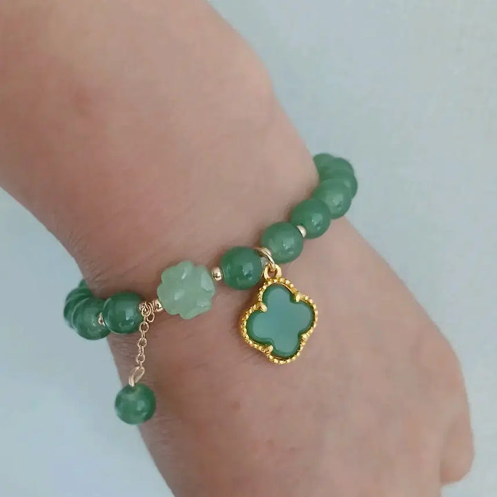 [BUNJANG] Green Clover Gemstone Bracelet (New) / 초록 클로버 원석 팔찌 (새제품)