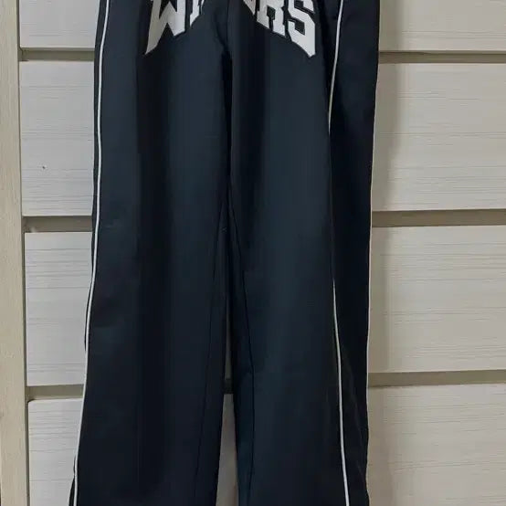 [BUNJANG] Wecanders Training Pants L Black / 위캔더스 바지 L 사이즈