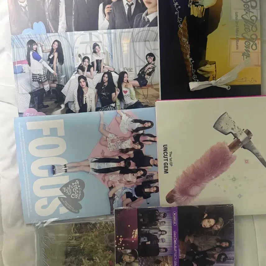 [BUNJANG] Various Artists Hatsune Miku Unsealed Album Bundle Set / 여돌 개봉앨범 일괄 처분 키키 하츠투하츠 하투하 이즈나