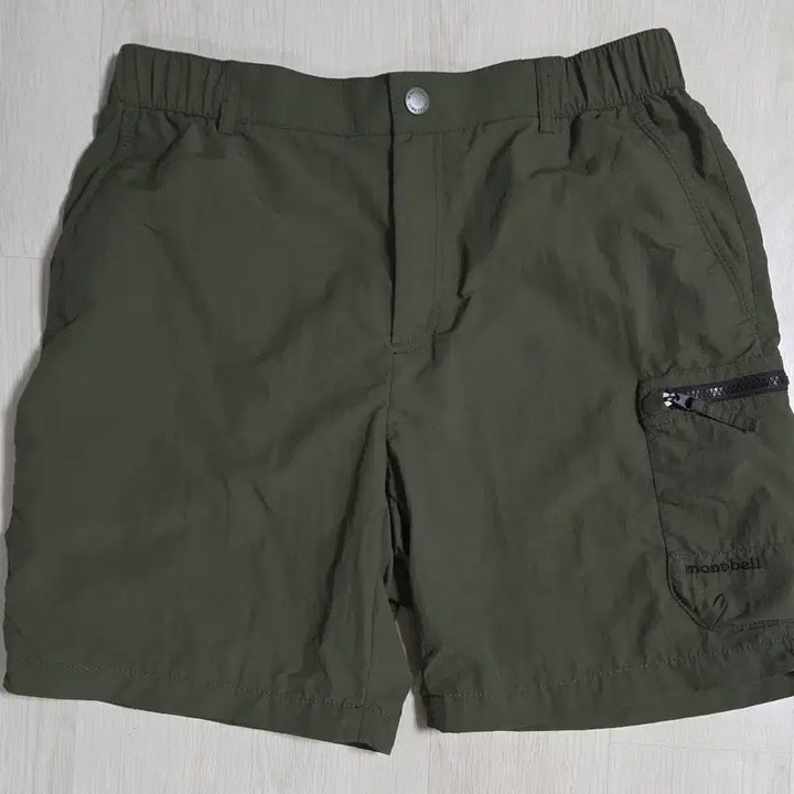 [BUNJANG] Montbell Taslan Pocket Cargo Shorts Olive / (착샷) 몽벨 타슬란 포켓 카고 반바지