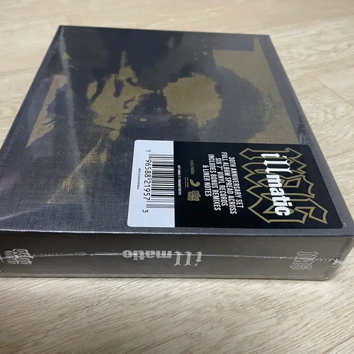 [BUNJANG] Illmatic 30th Anniversary 7-Inch Box Set Limited Edition (3000 Units) / Illmatic 30주년 7인치 box set 3000장 한정판
