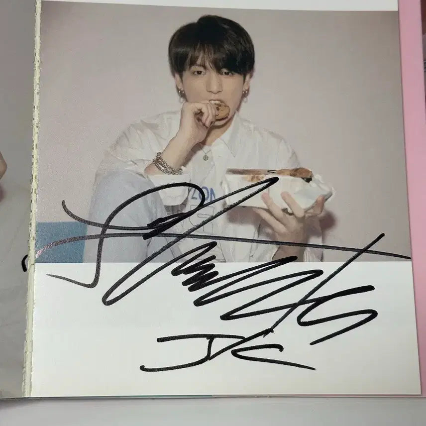 [BUNJANG] BTS Jungkook Signed Album / 방탄소년단 정국 싸인 앨범