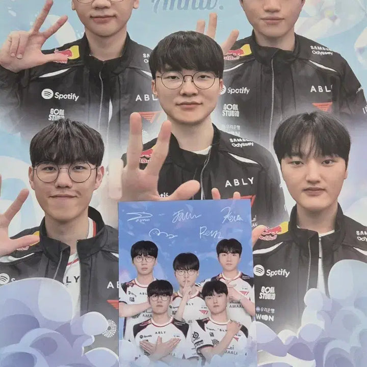 [BUNJANG] T1 Faker Basecamp 3rd Anniversary Poster + Postcard / T1 티원 도오페페케 베이스캠프 베캠 3주년 포스터 + 엽서