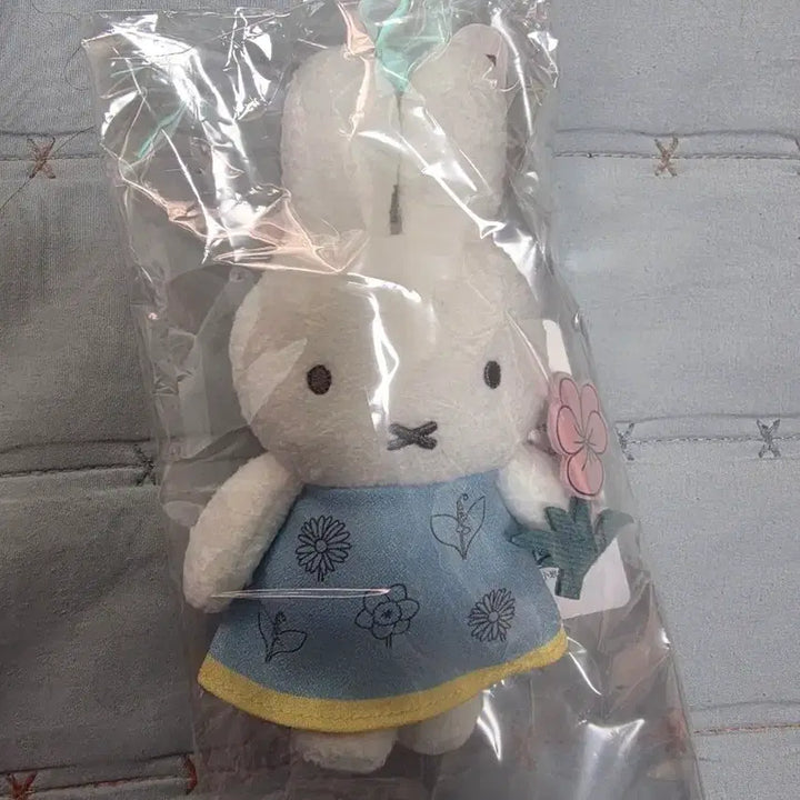 [BUNJANG] Miffy Limited Edition Mascot / 미피 마스코트(한정판)