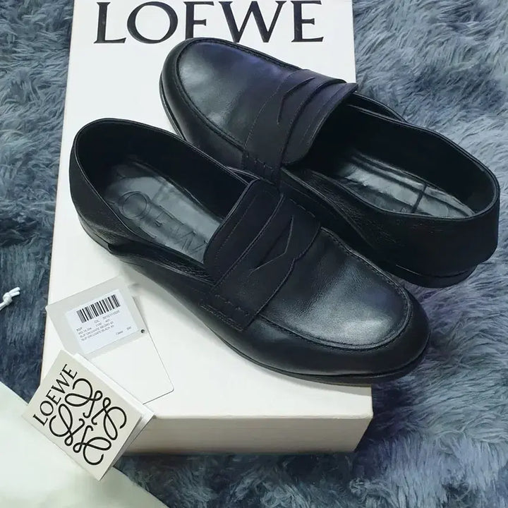 [SOLD OUT] 로에베 뮬 로퍼 43사이즈