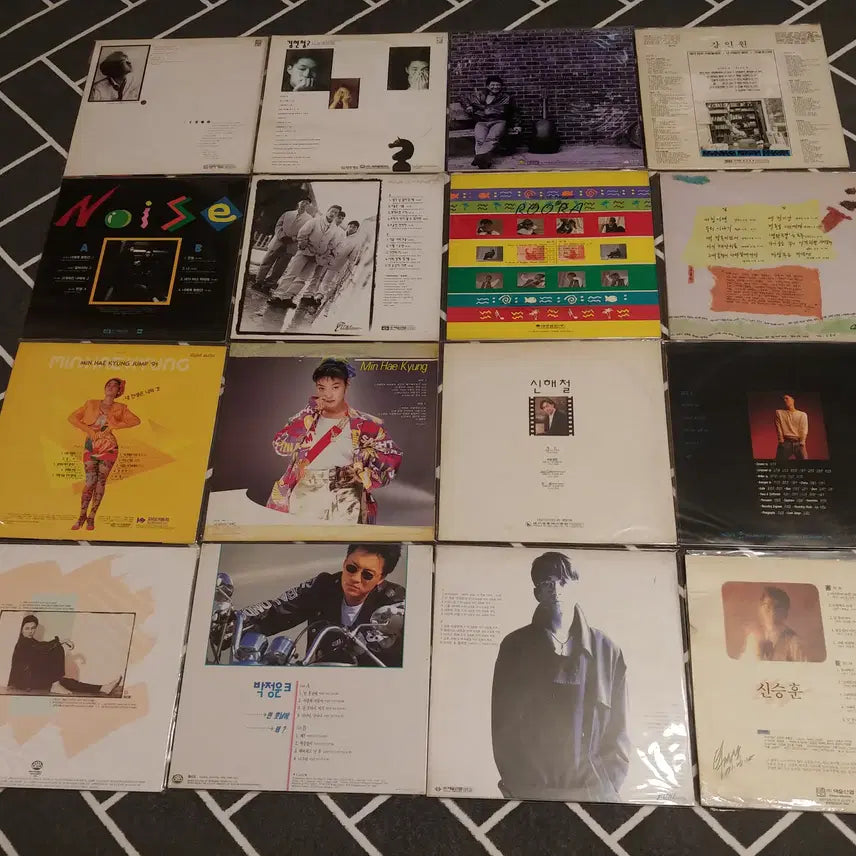 [BUNJANG] K-Pop &amp; Korean Pop LP Record Collection (14 Records) / 가요 LP레코드판 10장-1 판매합니다.