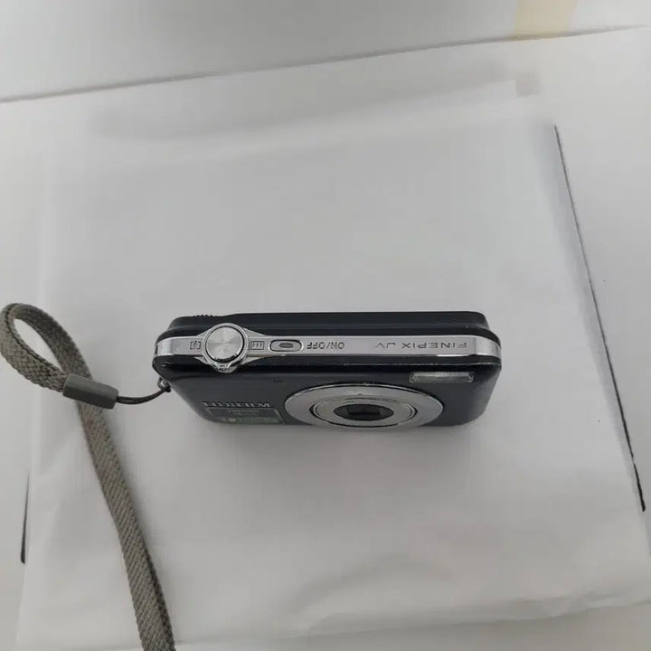 [SOLD OUT] 근대사 / 디지털카메라 후지 FINEPIX JV 한점팝니다.