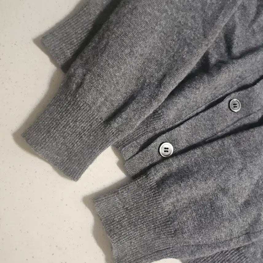 [BUNJANG] Comme des Garçons Gold Emblem Cardigan / L 꼼데가르송 골드와펜 가디건