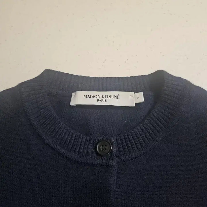 [BUNJANG] Maison Kitsuné Fox Head Navy Cardigan S / S 메종키츠네 폭스헤드 네이비 가디건