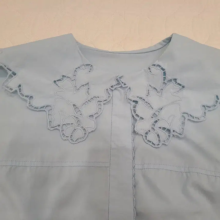 [BUNJANG] Mine Lace Collar Blouse Size 55 / 마인 레이스 카라 블라우스 55사이즈