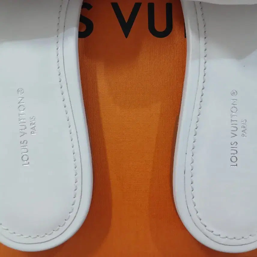 [BUNJANG] Louis Vuitton Revival Slides / 루이비통 리바이벌 슬리퍼