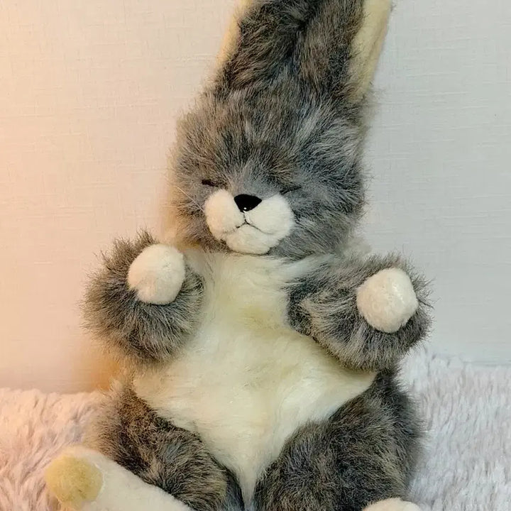 [BUNJANG] Vintage Sleeping Gray Rabbit Plush Doll / 빈티지 슬리핑 그레이 래빗 인형