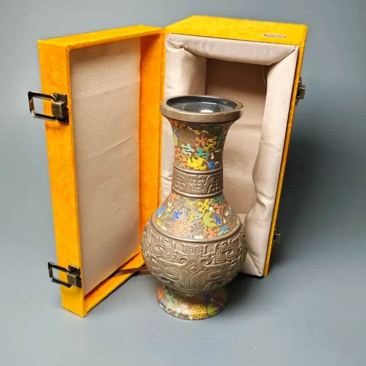 [BUNJANG] Qing Dynasty Qianlong Period Celadon Porcelain Vase with Auspicious Motifs and Thunder Patterns / 대청건륭년제 다채 길상문 뇌문대 관요 호형 화병 중국도자기 골동품 수집품