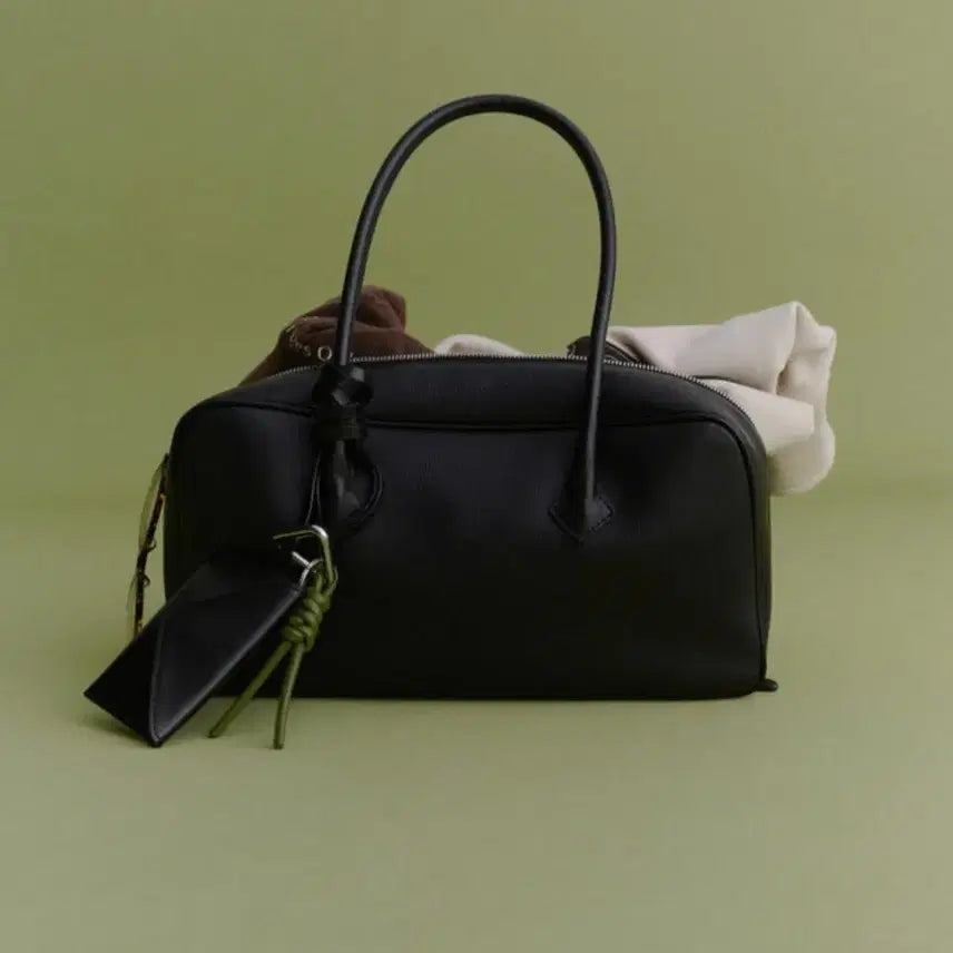 [BUNJANG] For You On Ian Tote Shoulder Bag / 포유온 이안 토트숄더백