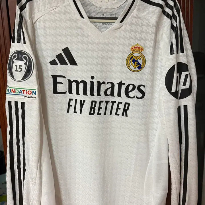 [BUNJANG] Real Madrid 24-25 Home Long Sleeve Authentic Bellingham Champions League Jersey (Size M) / 24-25 레알마드리드 홈 긴팔 어센틱 챔스 No.5 밸링엄(택포)