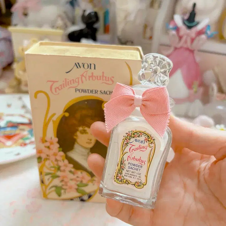 [BUNJANG] Avon Trailing Arbutus Powder Sachet Pink Ribbon Vintage Decor / 가격제안O)빈티지 에이본 트레일링 아르부투스 파우더 사셰 핑크 리본 장식