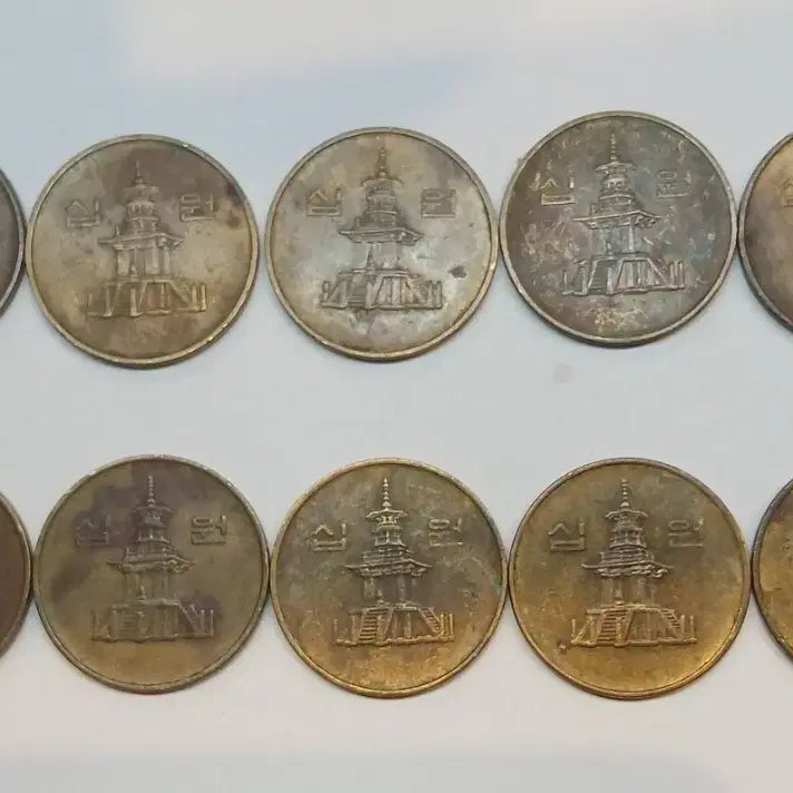 [BUNJANG] 1988 10 Won Coin Bundle (10 Pieces) / 1988년 10원 동전 10개 일괄