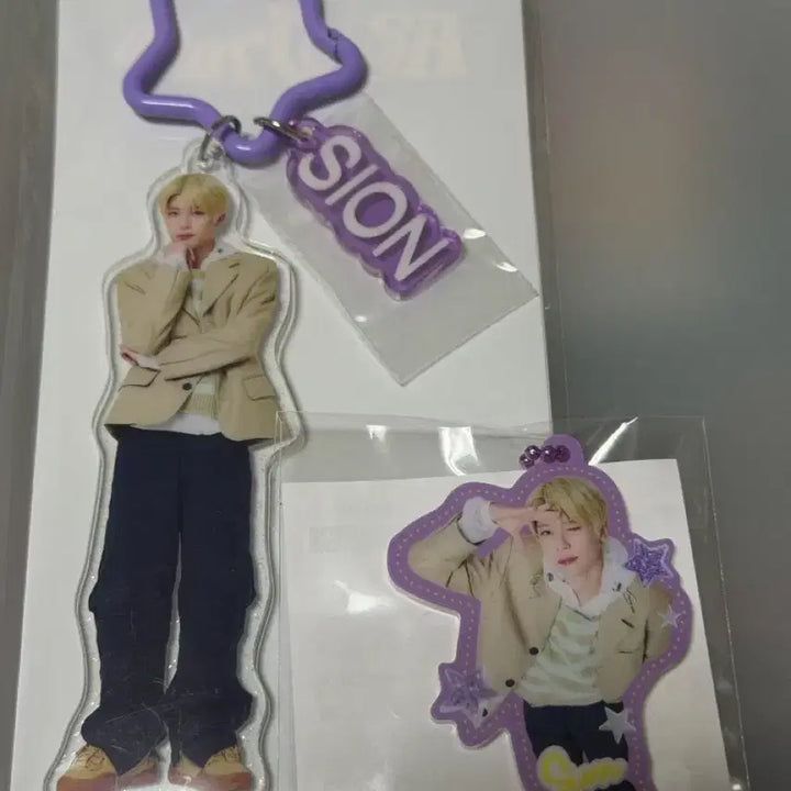 [BUNJANG] NCT WISH Sion Ilto Random Toy Acrylic Keyring / 엔시티 위시 시온 일투 랜덤토이 아크릴 키링