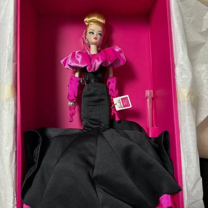 [BUNJANG] Exquisite Evening Gown Silkstone Barbie Doll Sealed / 미개봉익스퀴지트이브닝가운실크스톤바비인형을 팝니다