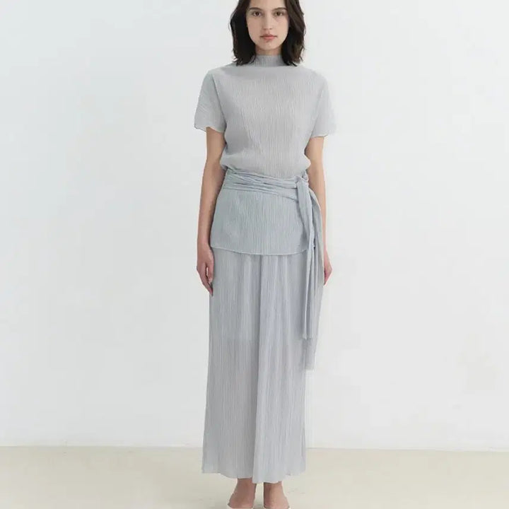 [BUNJANG] Torte Pleated Wrap Top Blouse / 새상품 토르테 플리츠 랩 탑 블라우스 랩 하객룩