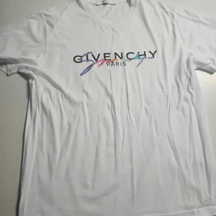 [BUNJANG] Givenchy Logo T-Shirt White / S 지방시 로고 반팔티셔츠 화이트