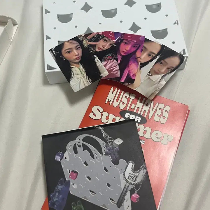 [BUNJANG] NewJeans Minji Beach Bag Album / 뉴진스 비치백 앨범 민지