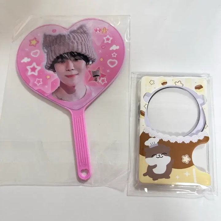 [BUNJANG] RIIZE Shotaro Mini Uchiwa &amp; MagSafe Card Holder / 라이즈 쇼타로 미니우치와 맥세이프 카드홀더