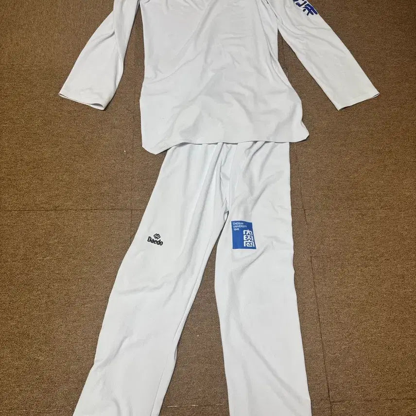 [BUNJANG] Joseon University Taekwondo Dobok (Size 200) / 조선대학교 태권도 도복 200