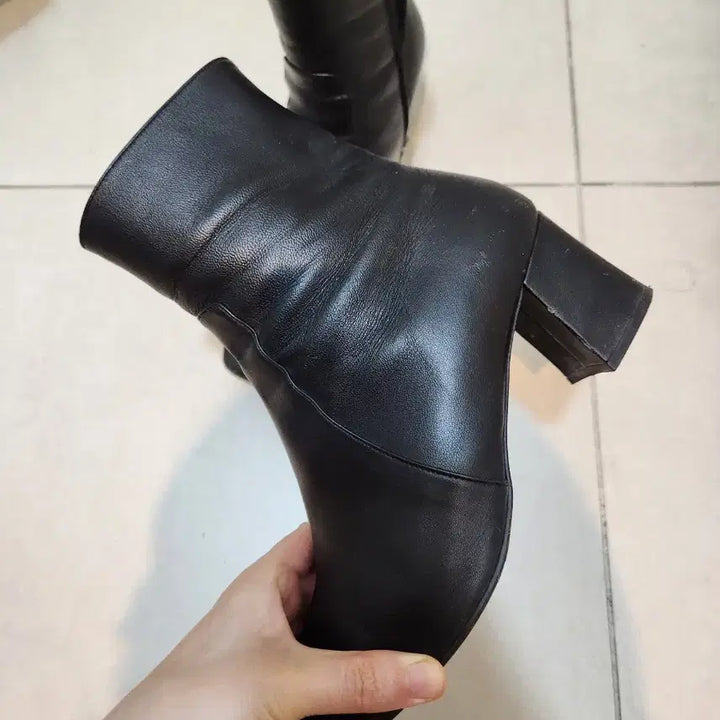[BUNJANG] GOSSE Genuine Leather Ankle Boots Size 250 / 고세 소가죽 앵클부츠 250