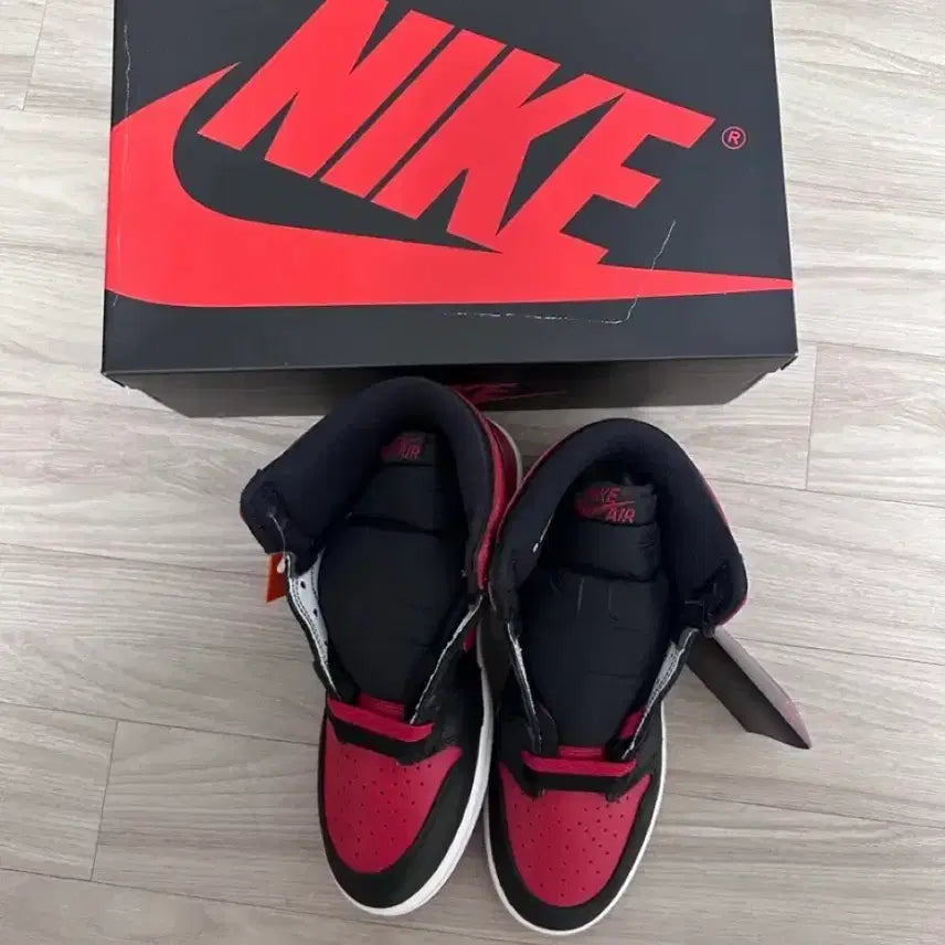 [BUNJANG] Nike Air Jordan 1 High 85 Bred (260mm) / 나이키 조던1 85브레드 260