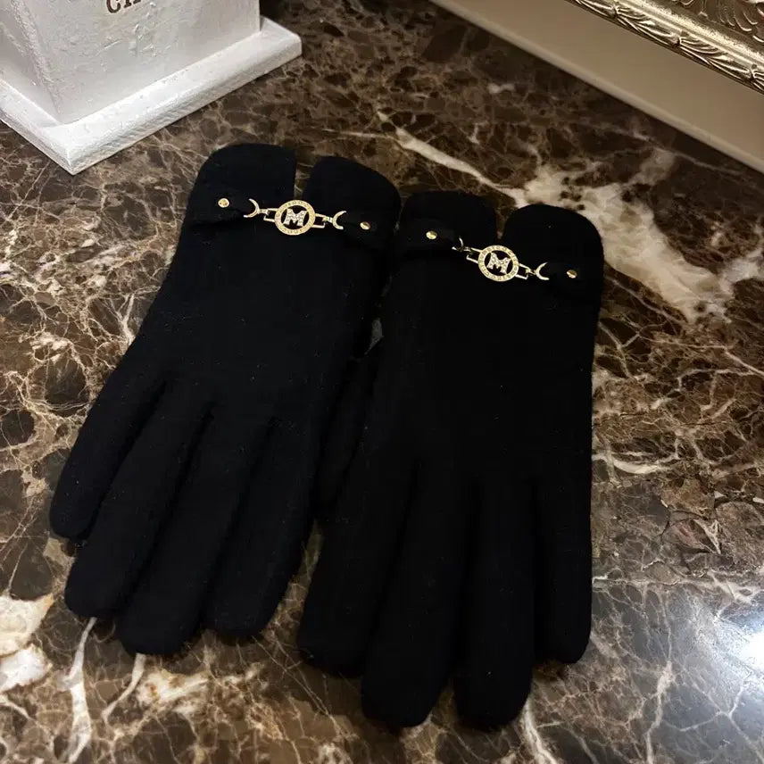 [SOLD OUT] 급처) 메트로시티 장갑