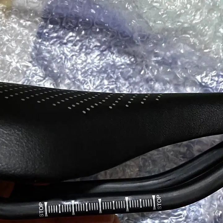 [BUNJANG] Elitaone Full Carbon 155mm Saddle / 엘리타원 ELITAONE 카본 안장