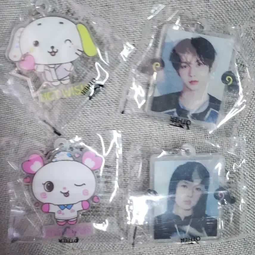 [BUNJANG] NCT WISH Seven Eleven Collaboration Acrylic Keychain Sakuraya Ryo Bundle Set / 엔시티위시 세븐일레븐 콜라보 아크릴 키링 사쿠야 료 일괄