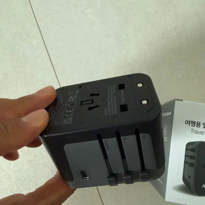 [BUNJANG] Alpha Plan 28W Multi Adapter Black / 해외 여행용 멀티 어댑터 블랙