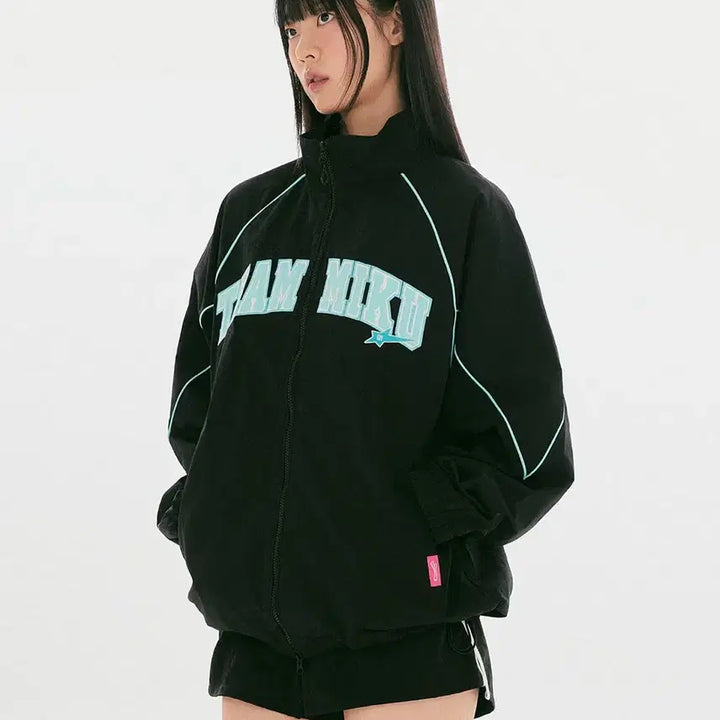 [BUNJANG] SPAO Hatsune Miku Windbreaker Jacket L (Sealed) / 스파오 미쿠 (L) 윈드브레이커 바람막이 미개봉
