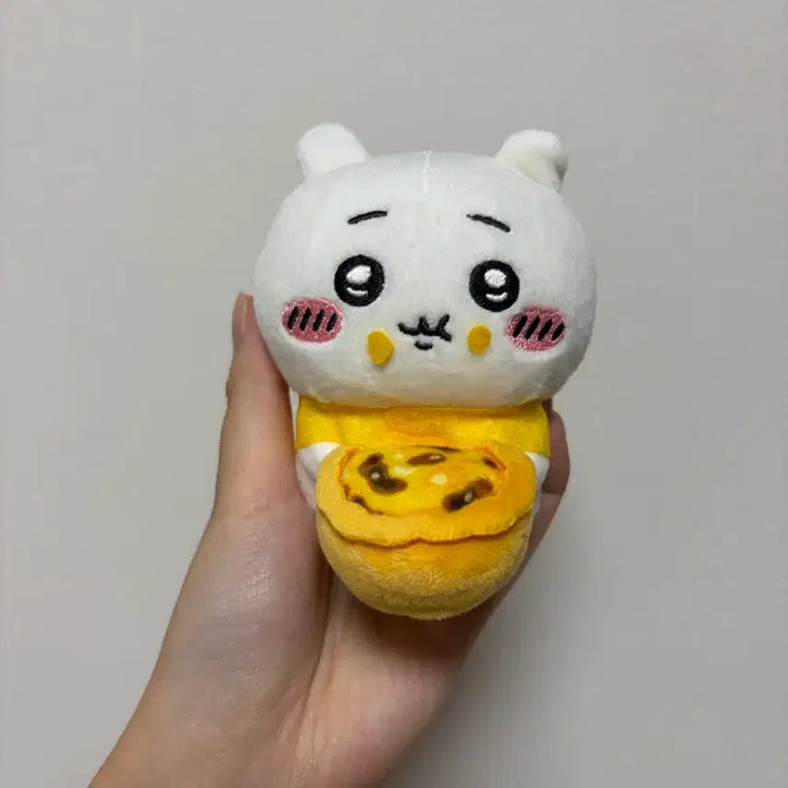 [BUNJANG] Chiikawa Taiwan Mascot Egg Tart / 치이카와 대만 지역 마스코트 에그타르트